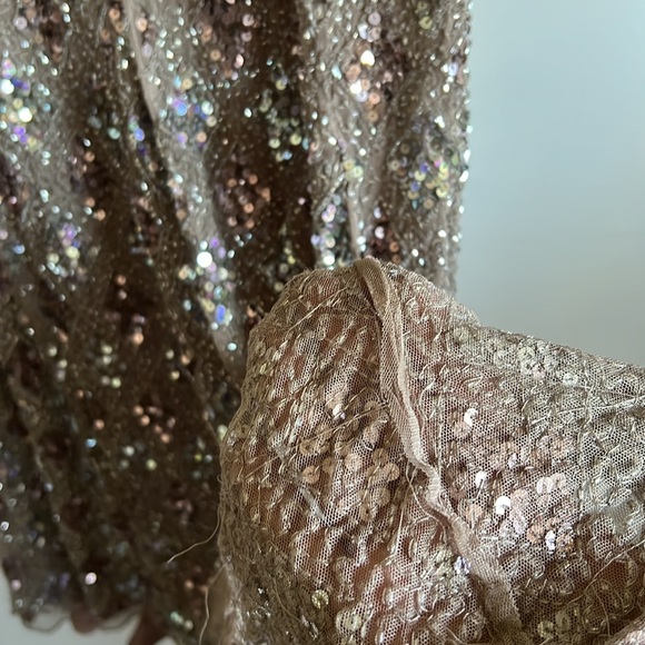 Mac Duggal Long-Sleeve Beaded A-Line Gown - Picture 9 of 11